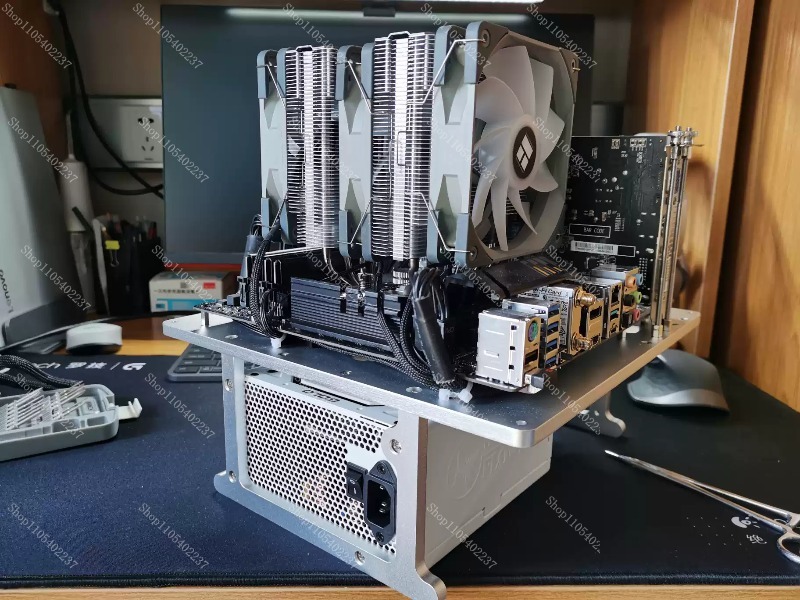 Aluminum Open Frame Test Bench Water Cooling - منصة اختبار الكمبيوتر المصنوعة بالكامل من