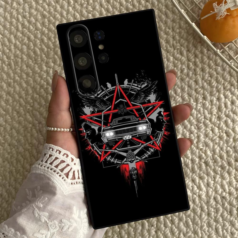 حافظة هاتف رائعة بتصميم خارق ل - مراجعة Computer Case وسعره