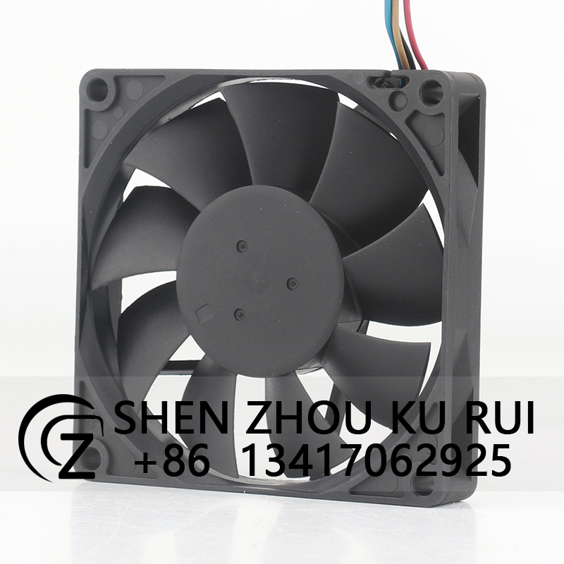 مروحة تبريد AVC كبيرة الحجم 12 - مراجعة Case Fan Controller وسعره
